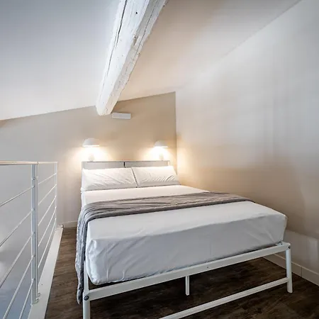 Yd Charming Two-level In Daire *